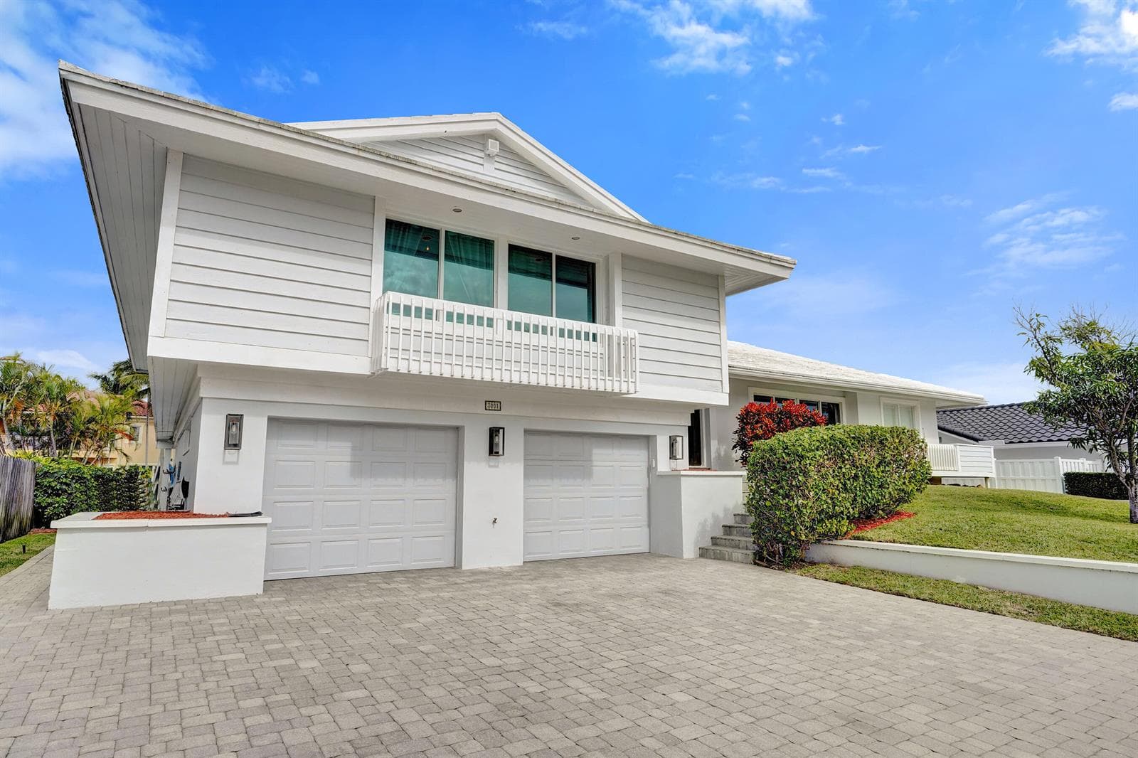 3001 NE 47th Street 3