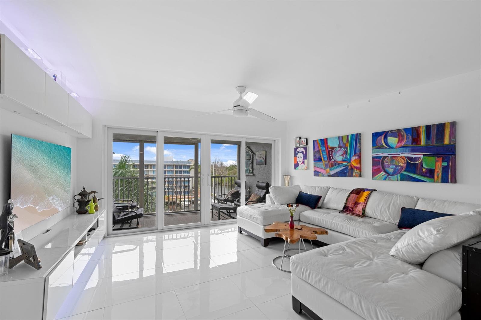 1523 E Hillsboro Boulevard #634 3