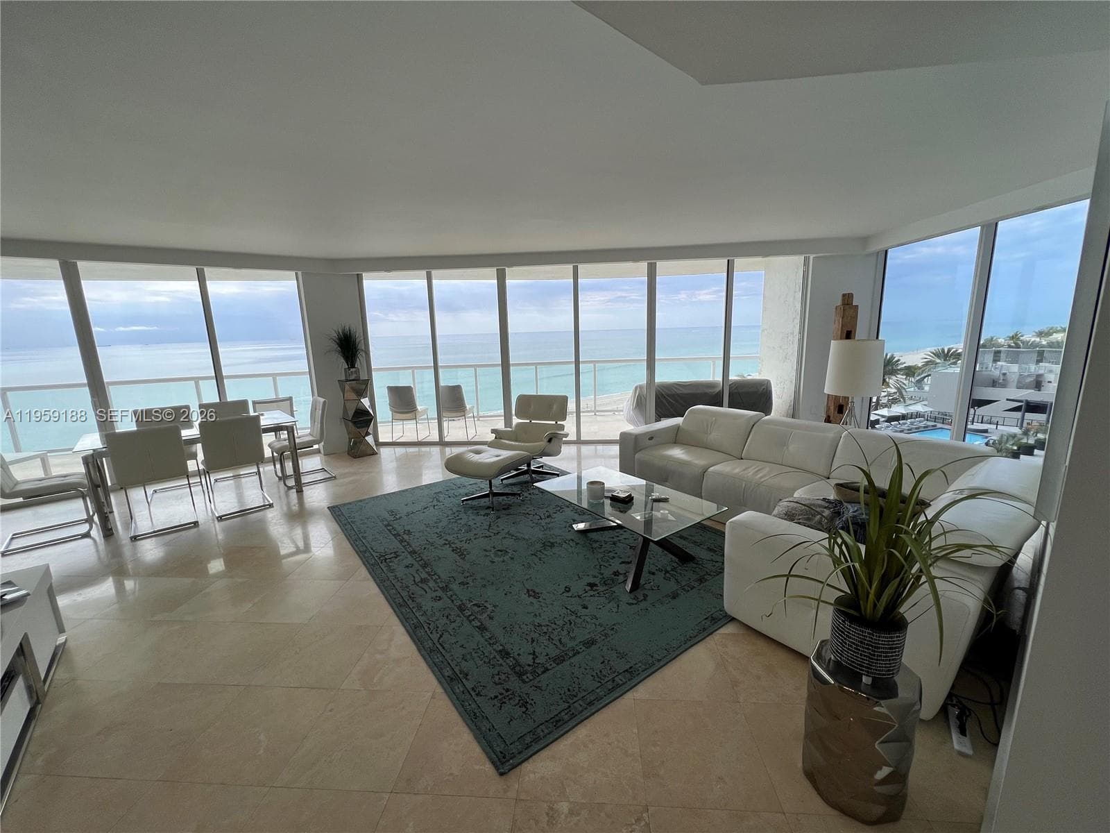 18671 Collins Ave 601 photo 2