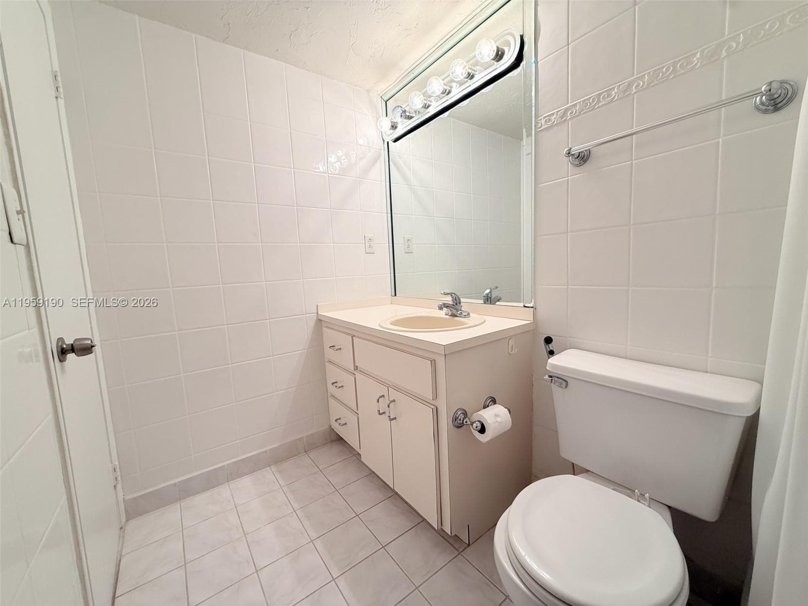 5750 Collins Ave 6J photo 22