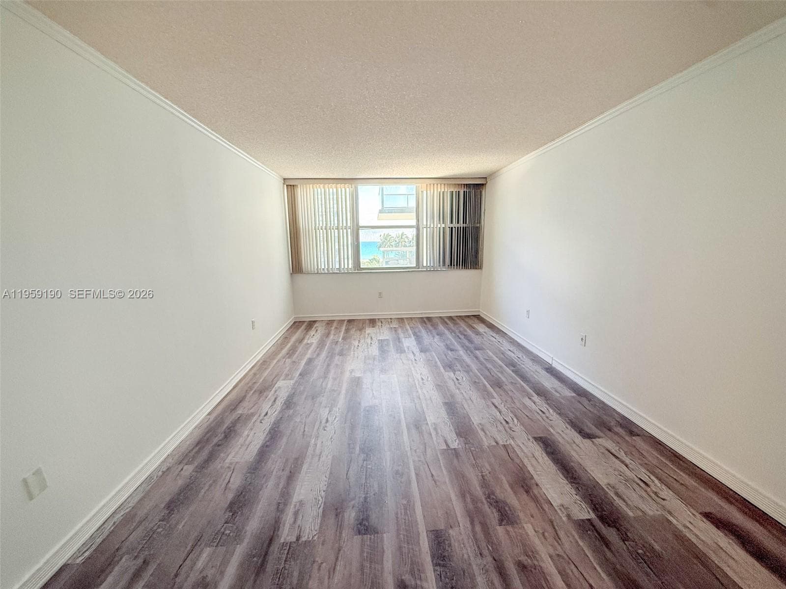 5750 Collins Ave 6J photo 15