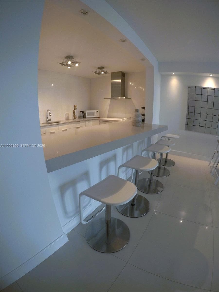 19390 Collins Ave 1223 photo 13