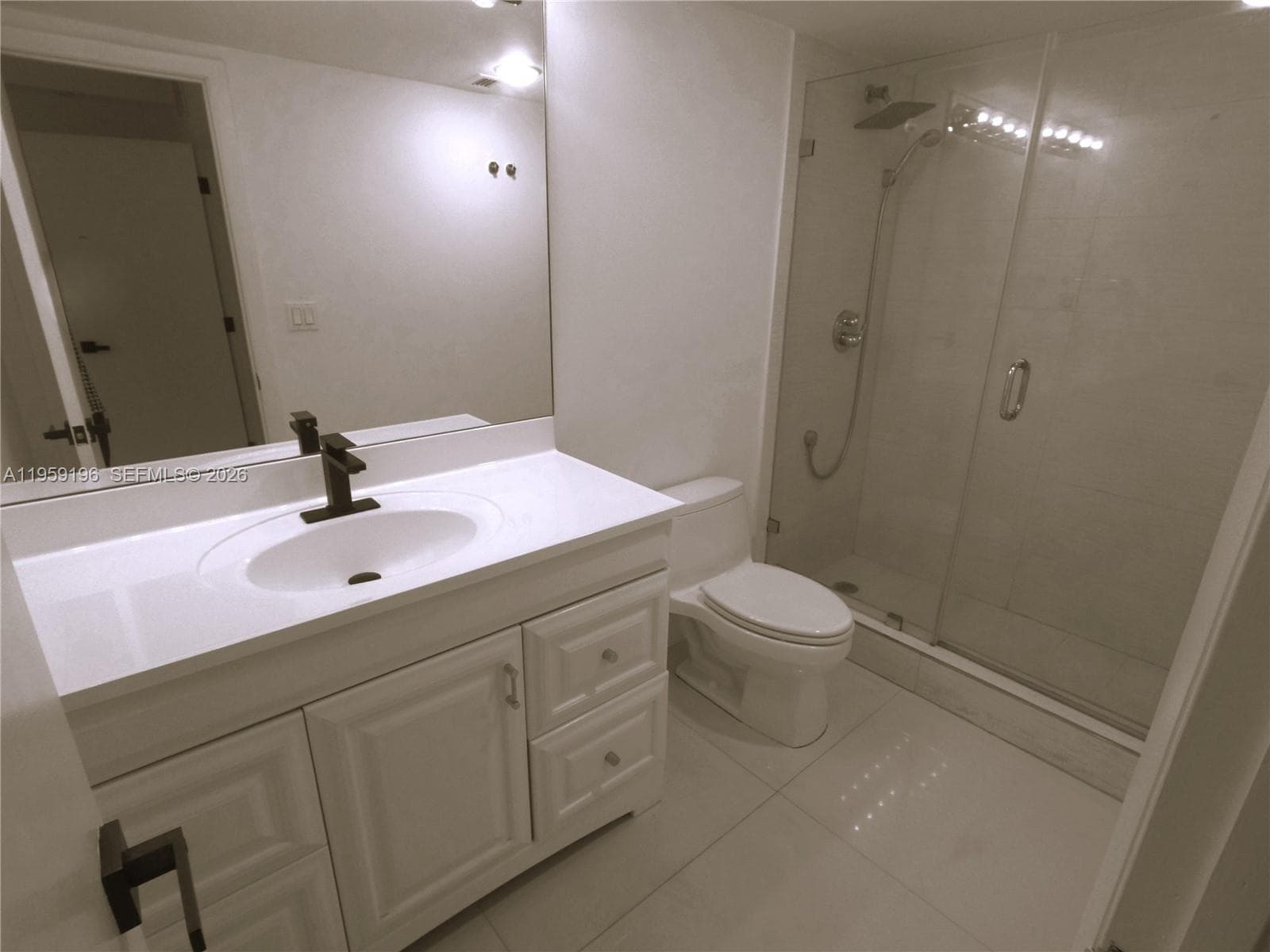 19390 Collins Ave 1223 photo 22