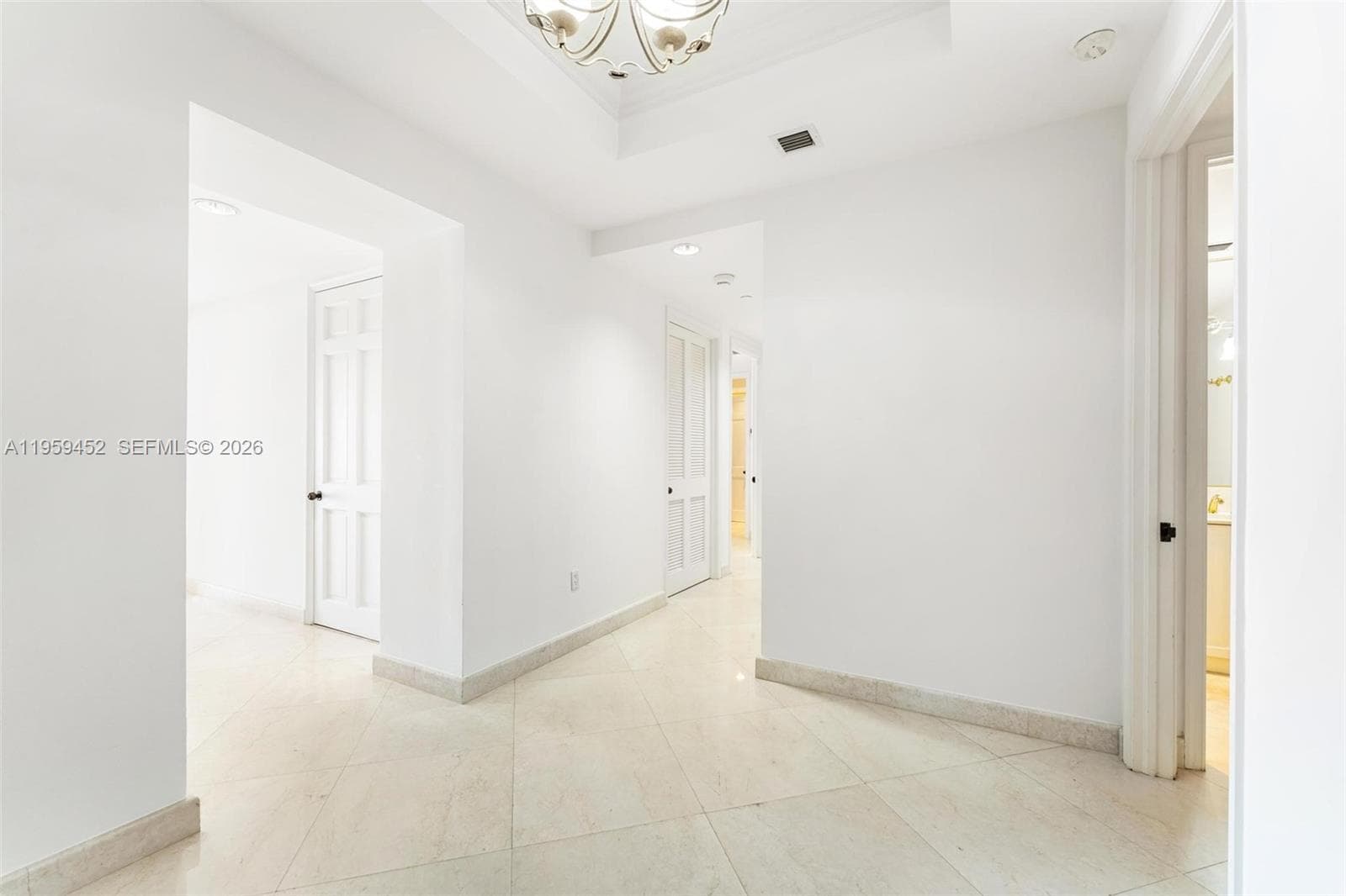 7600 N Fisher Island Dr 7662 photo 22