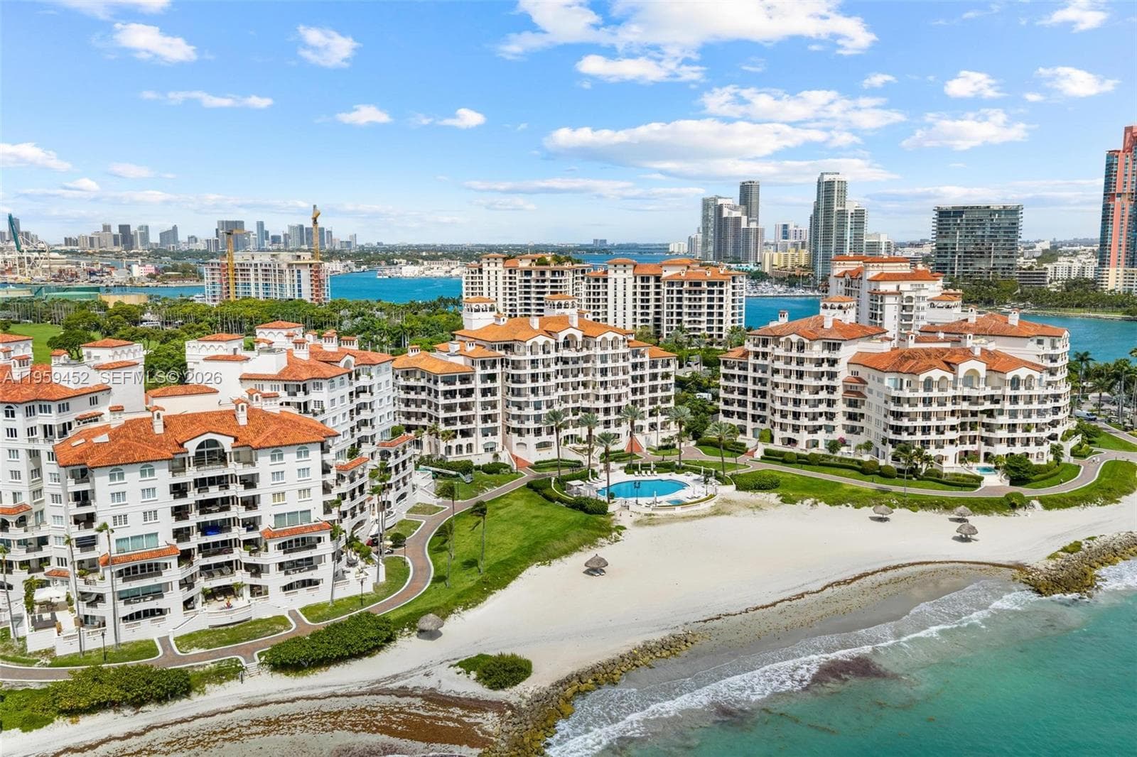 7600 Fisher Island Dr 7662 photo 10