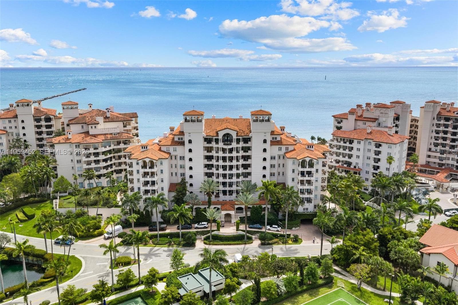 7600 Fisher Island Dr 7662 photo 11