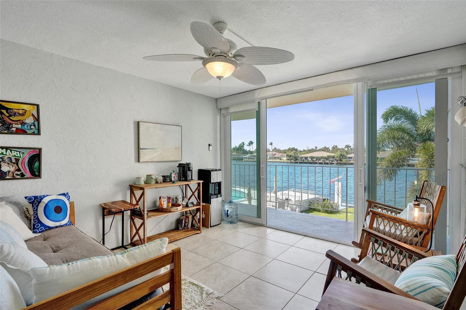 801 N Riverside Drive 4b photo 6