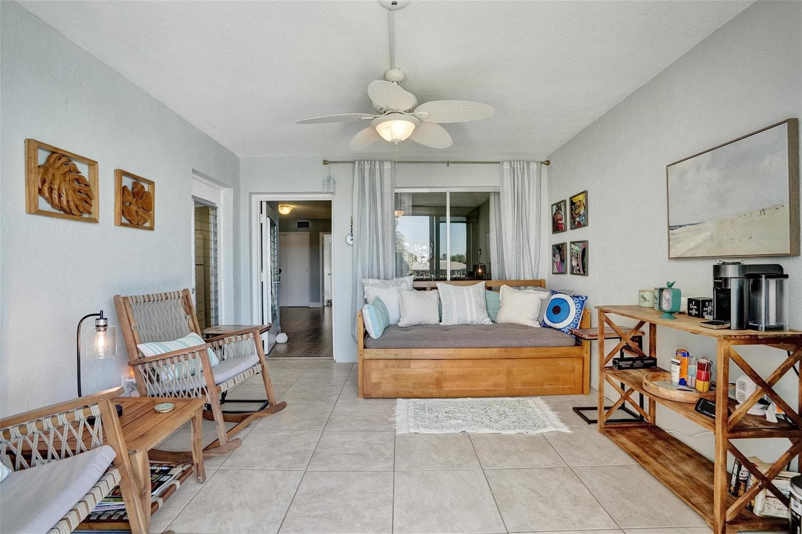 801 N Riverside Drive 4b photo 7