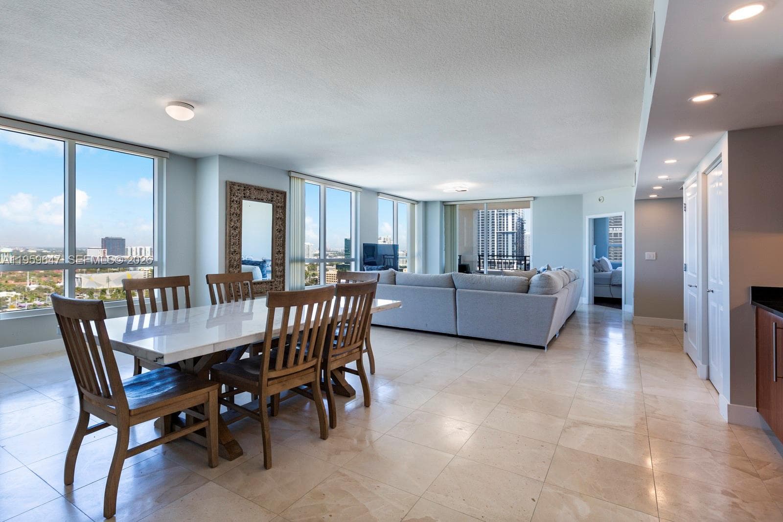 610 W Las Olas Blvd #2014N 2