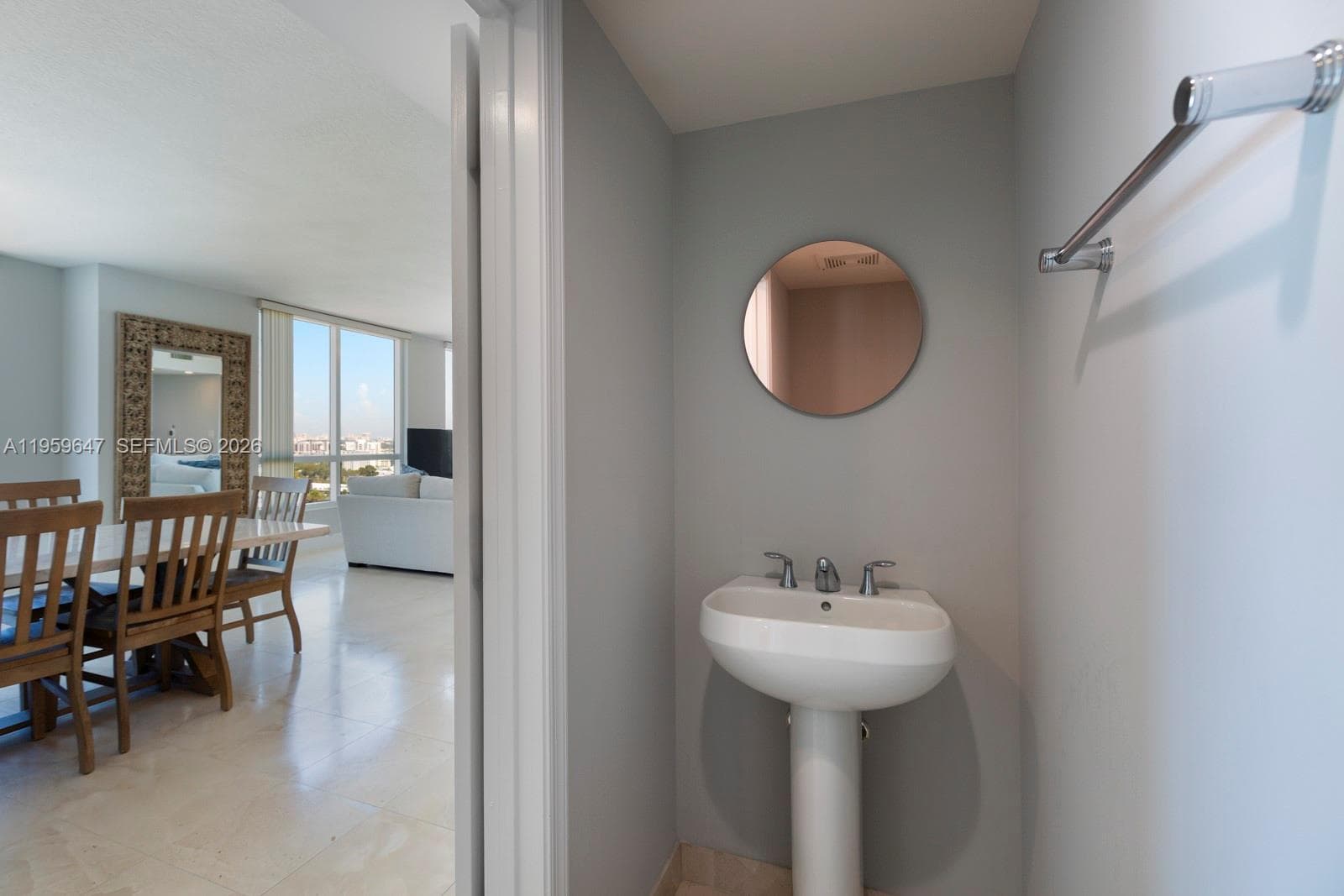 610 W Las Olas Blvd 2014N photo 22