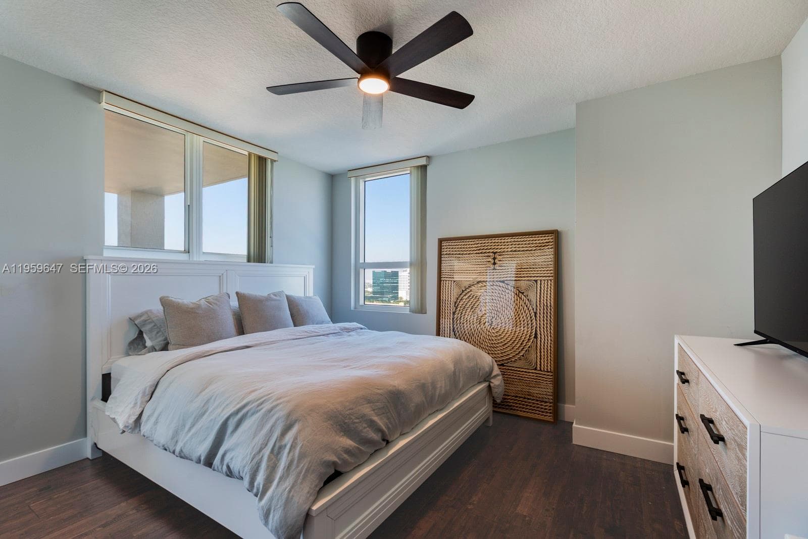 610 W Las Olas Blvd 2014N photo 20
