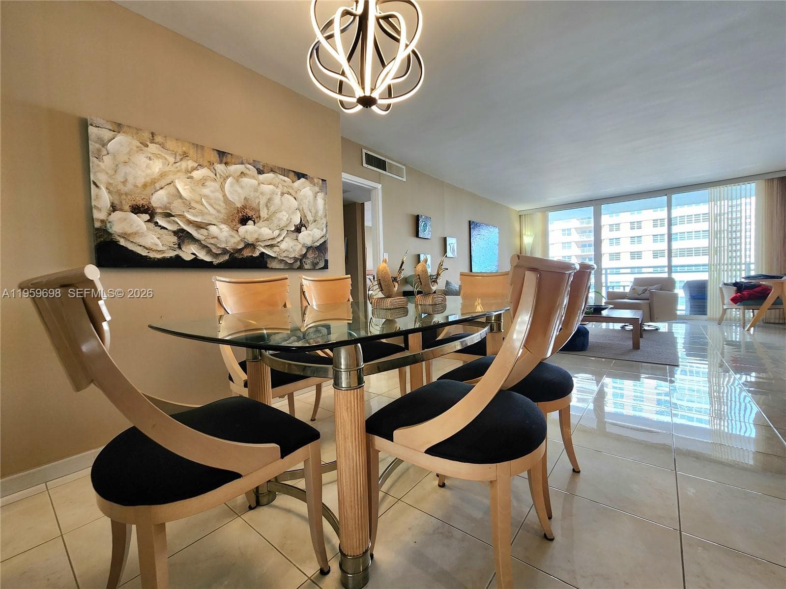 2030 S Ocean Dr 823 photo 18