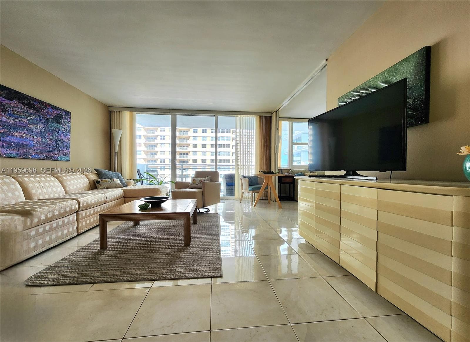 2030 S Ocean Dr 823 photo 11