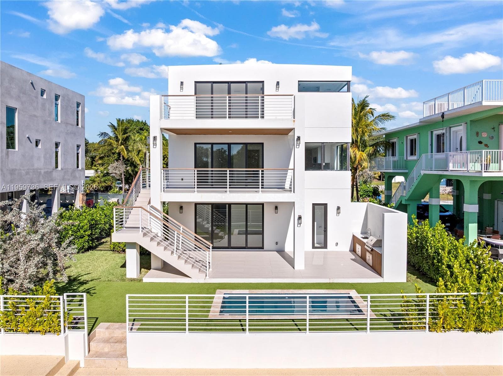 124 Orchid St 1