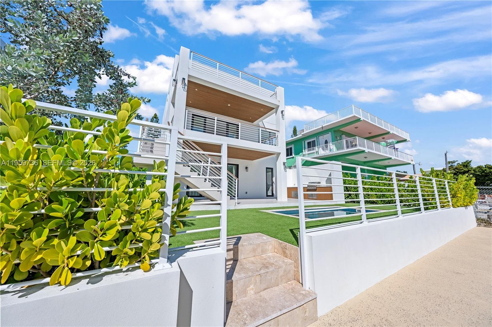 124 Orchid St 4