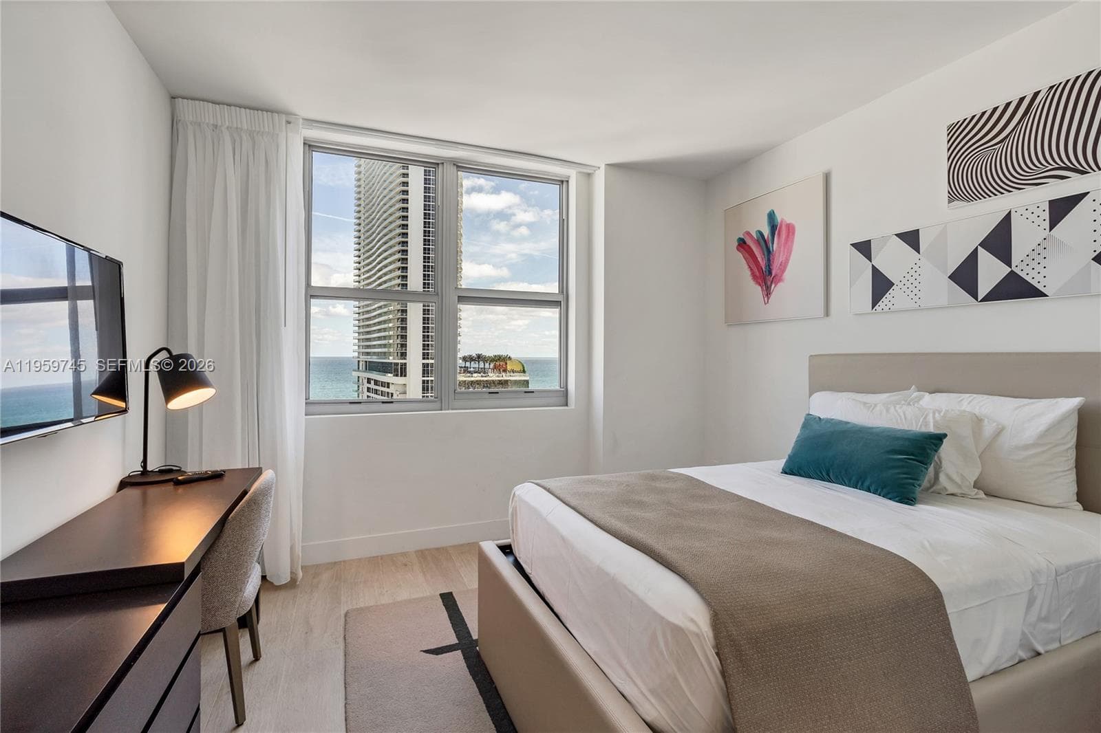 4010 Ocean Dr R2301 photo 11