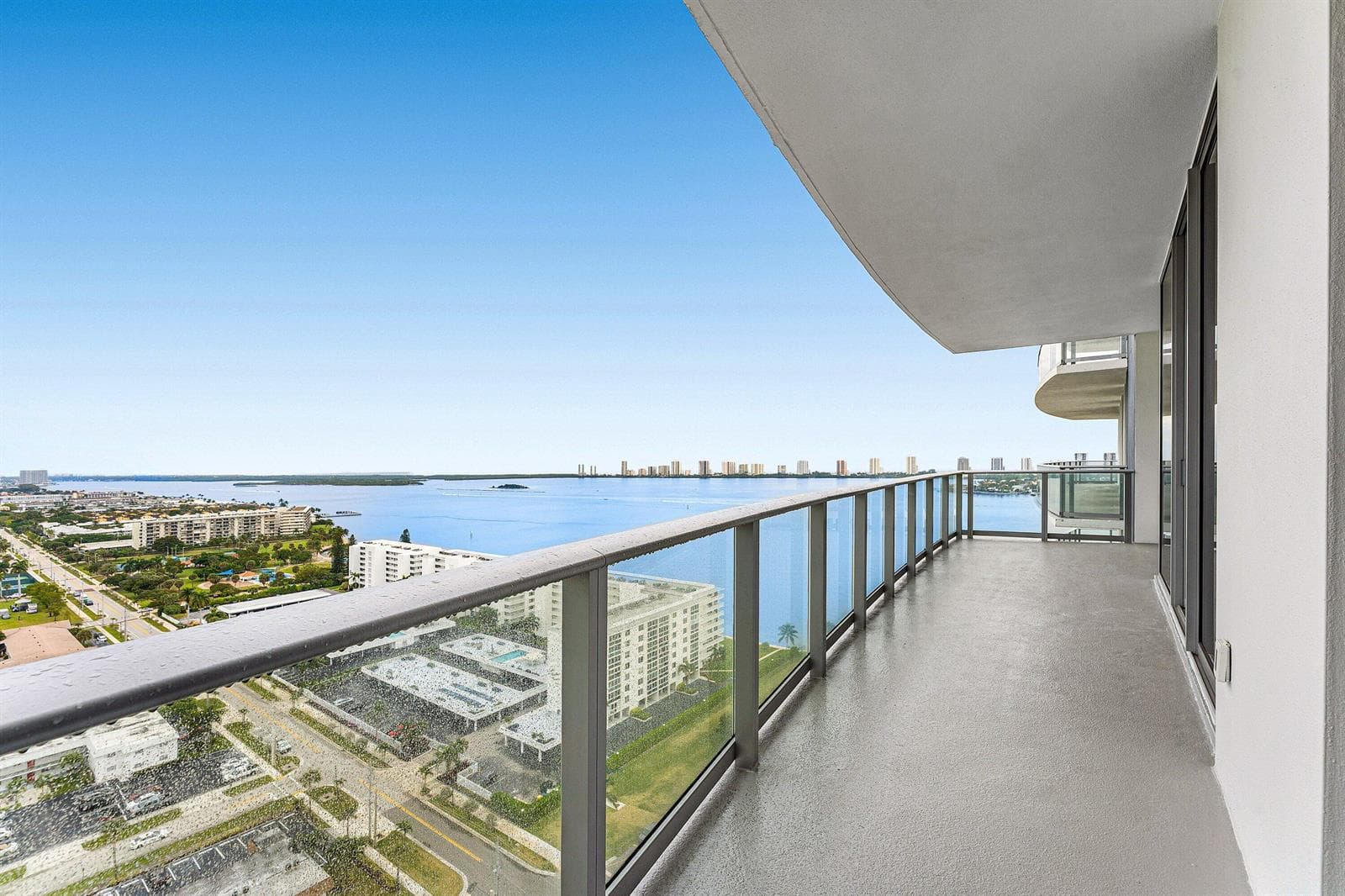 220 Lake Shore Drive #2005 1