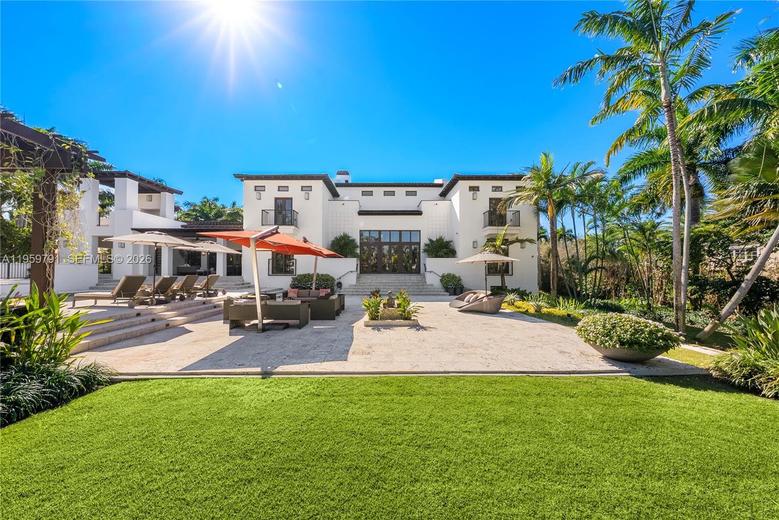 555 Arvida Pkwy 4