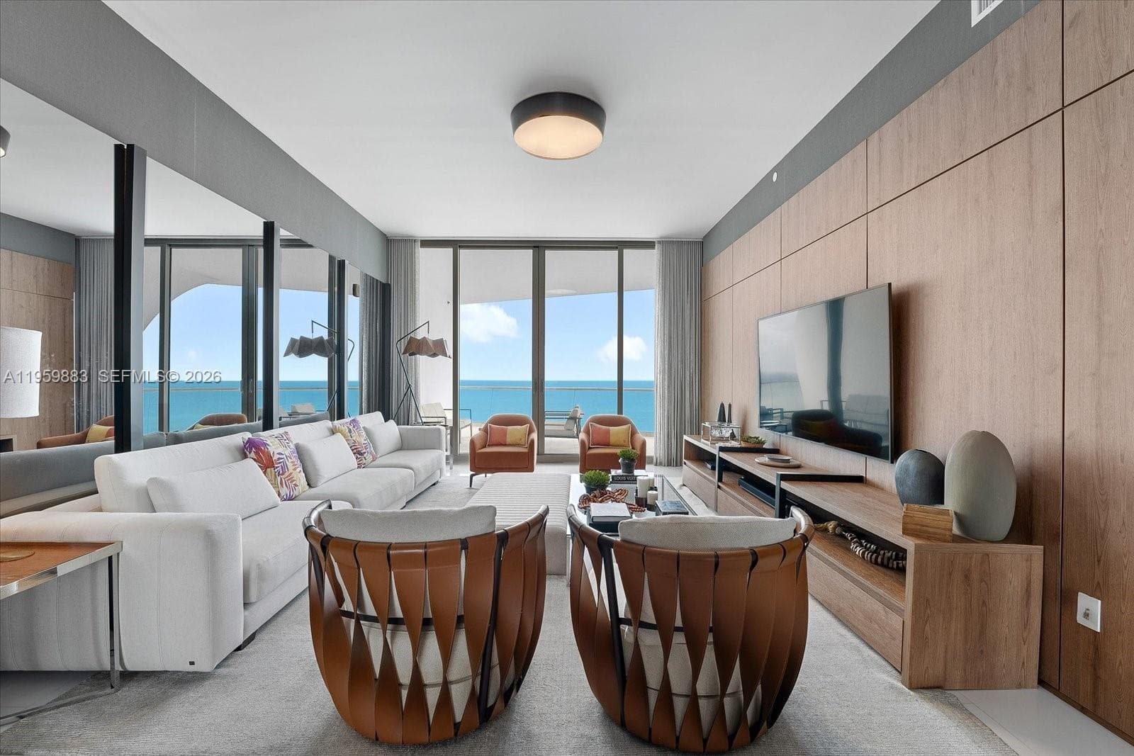 16901 Collins Ave 1