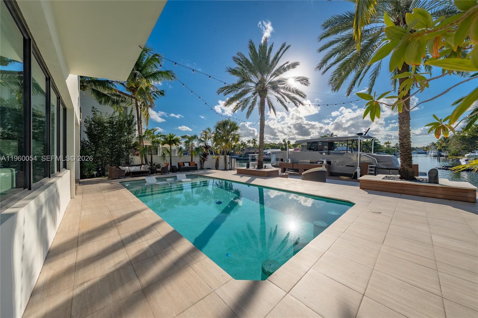12880 Bayshore Dr photo 11