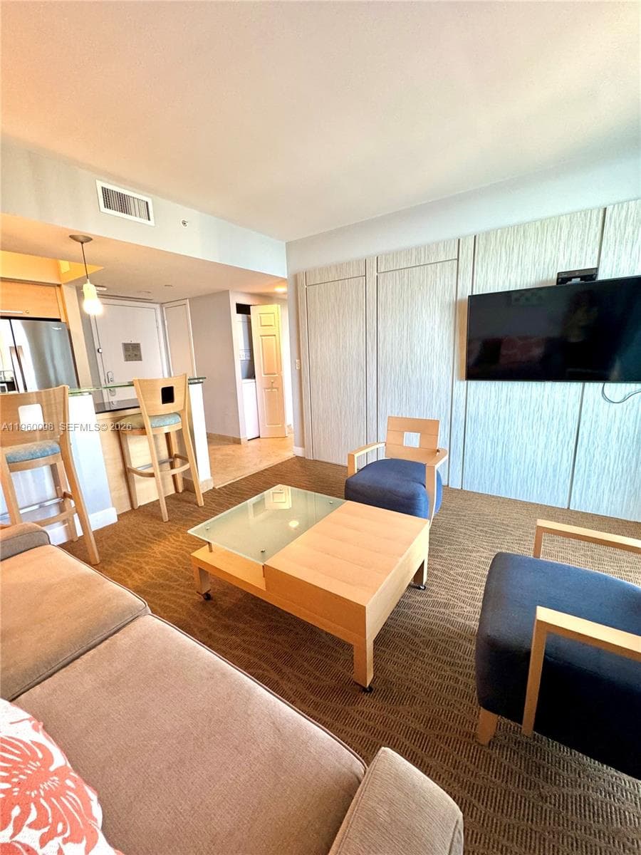 18683 Collins Ave 2006 photo 13