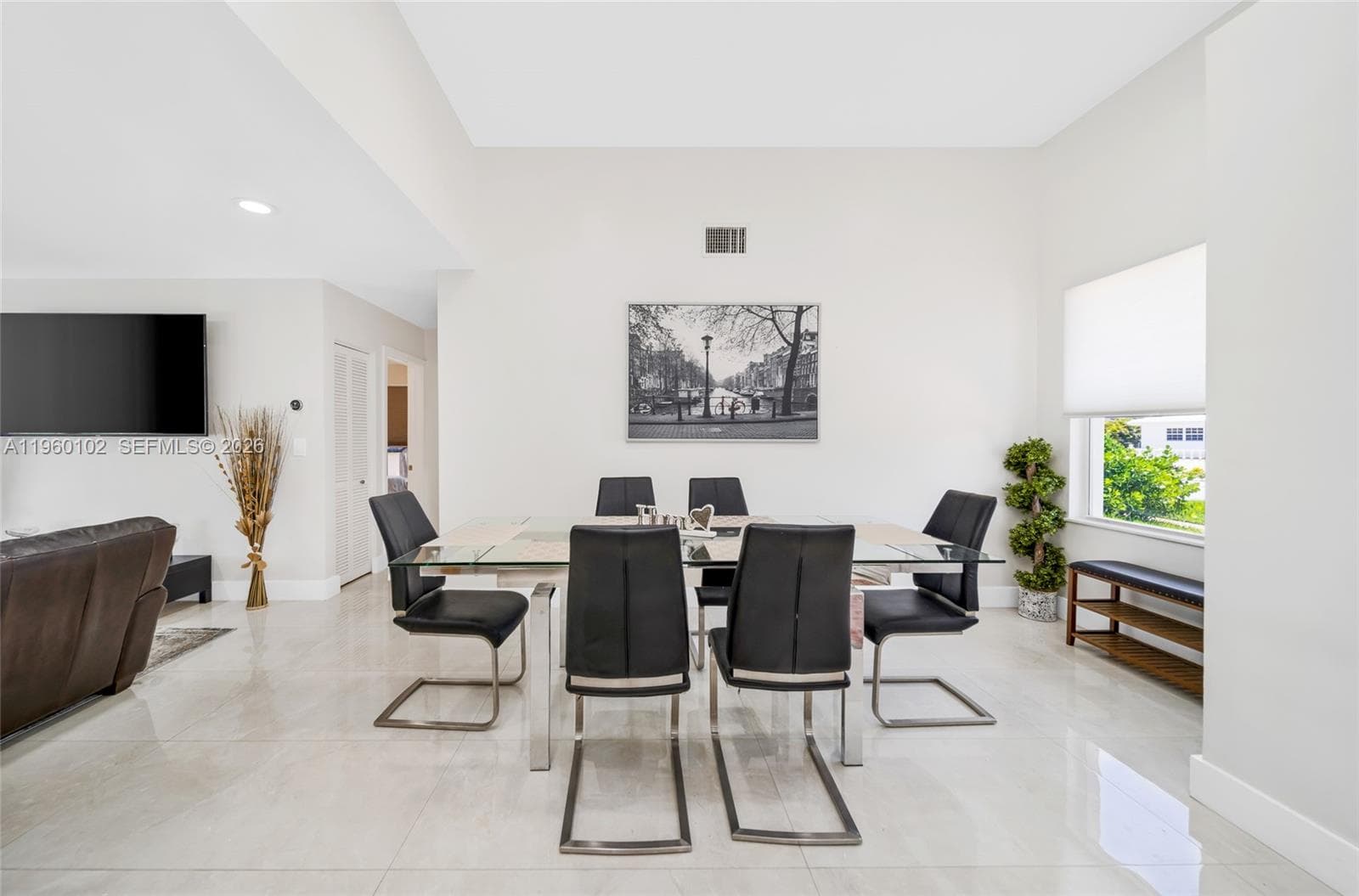31 12th St 4