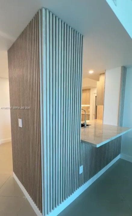 3330 NE 190th St 1815 photo 9