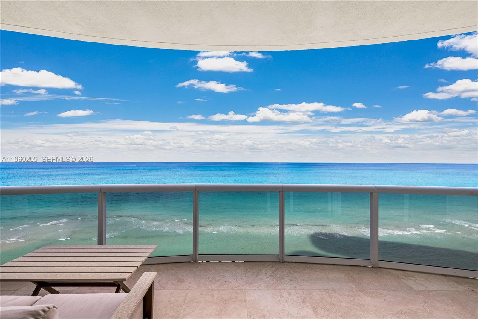 16001 Collins Ave 4