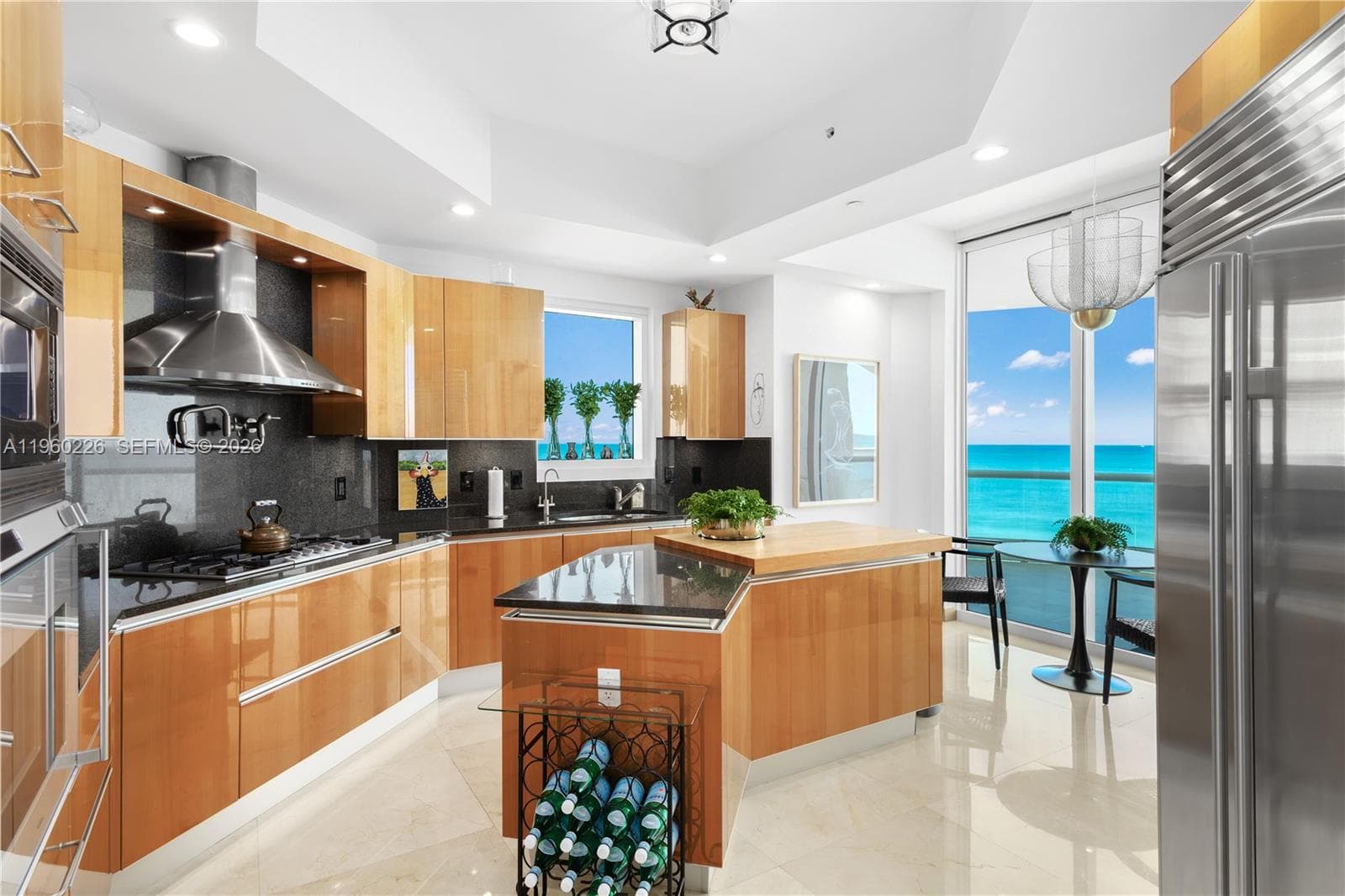 16047 Collins Ave 3