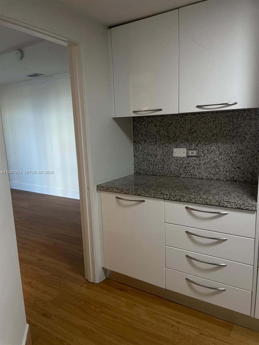 999 Brickell Bay Drive 1202 photo 19