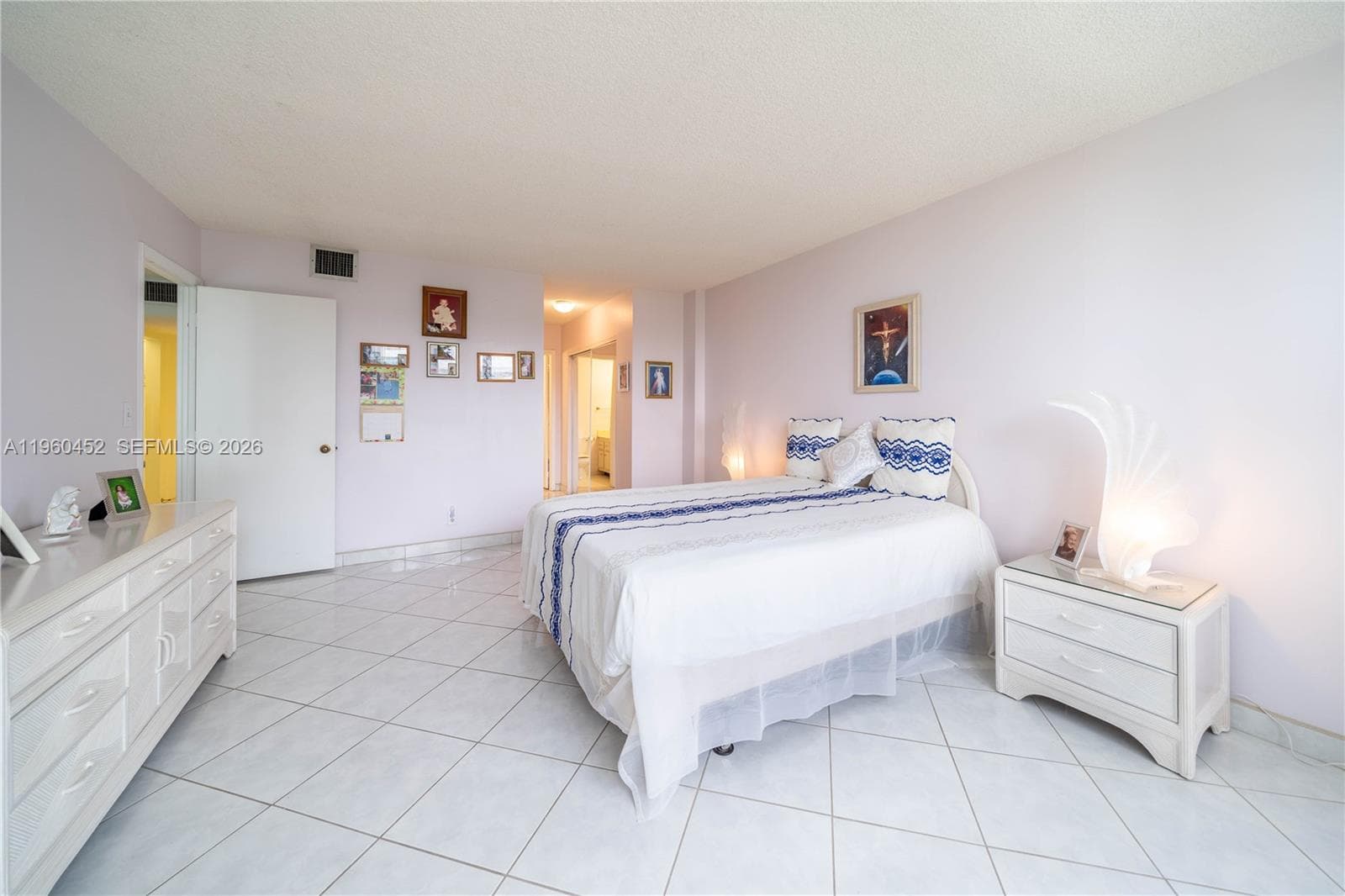 3800 S Ocean Dr 508 photo 21
