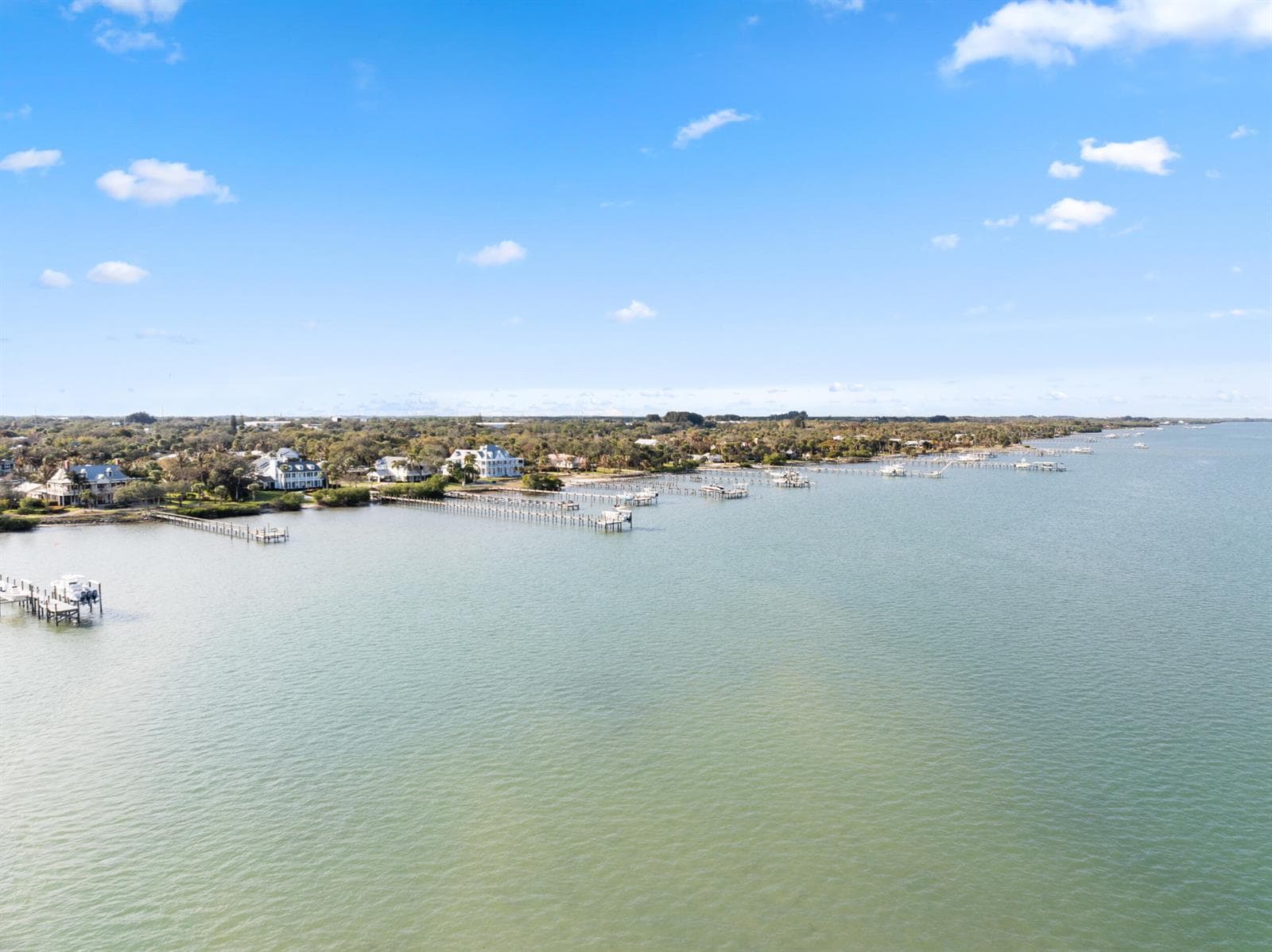 2515 N Indian River Drive 4