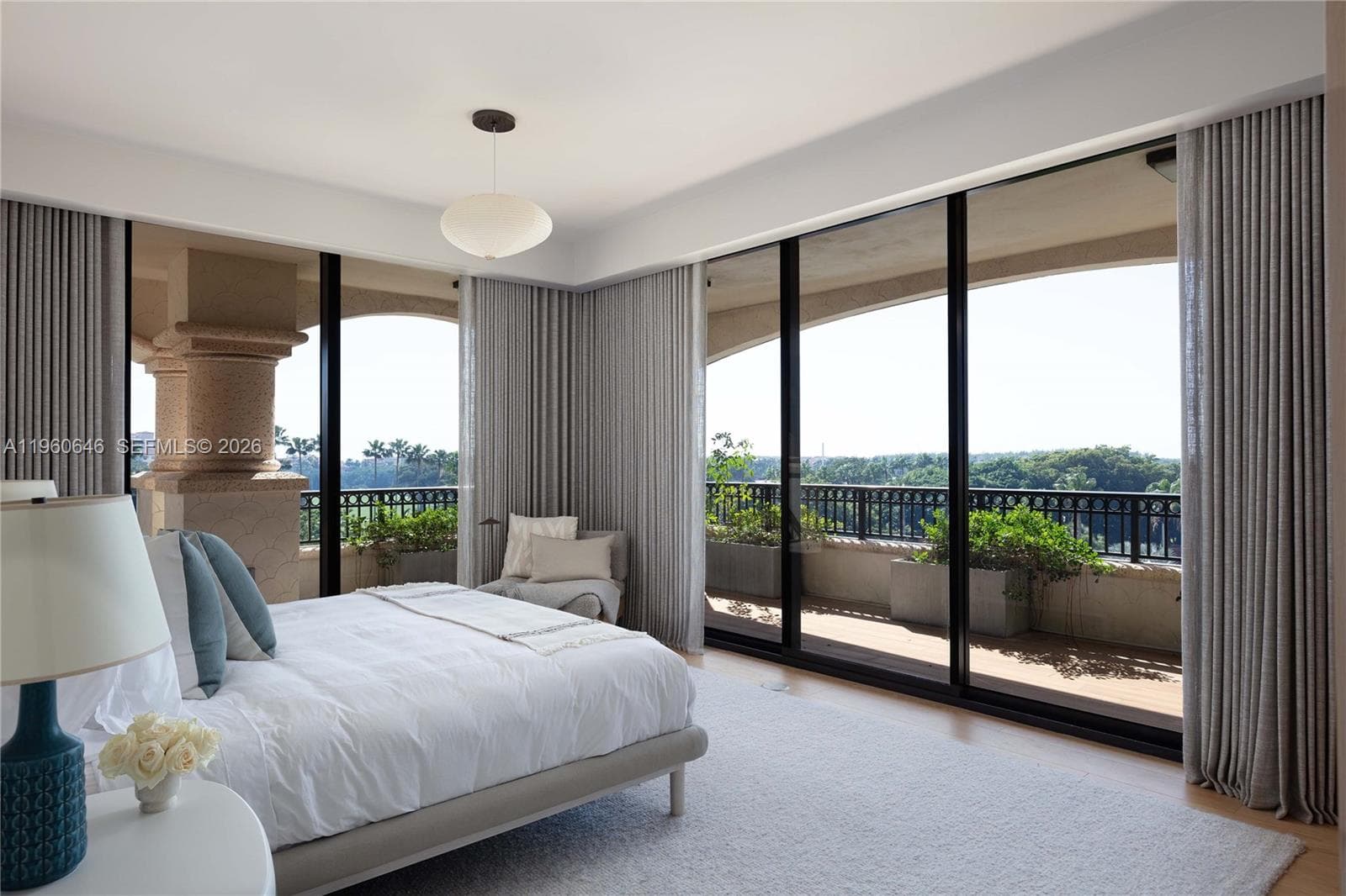 6800 Fisher Island Drive 6851 photo 17