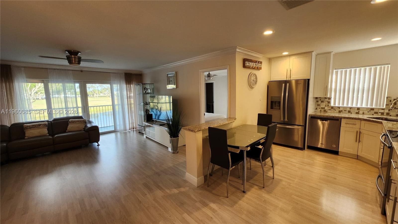 141 Piedmont C 141 photo 16