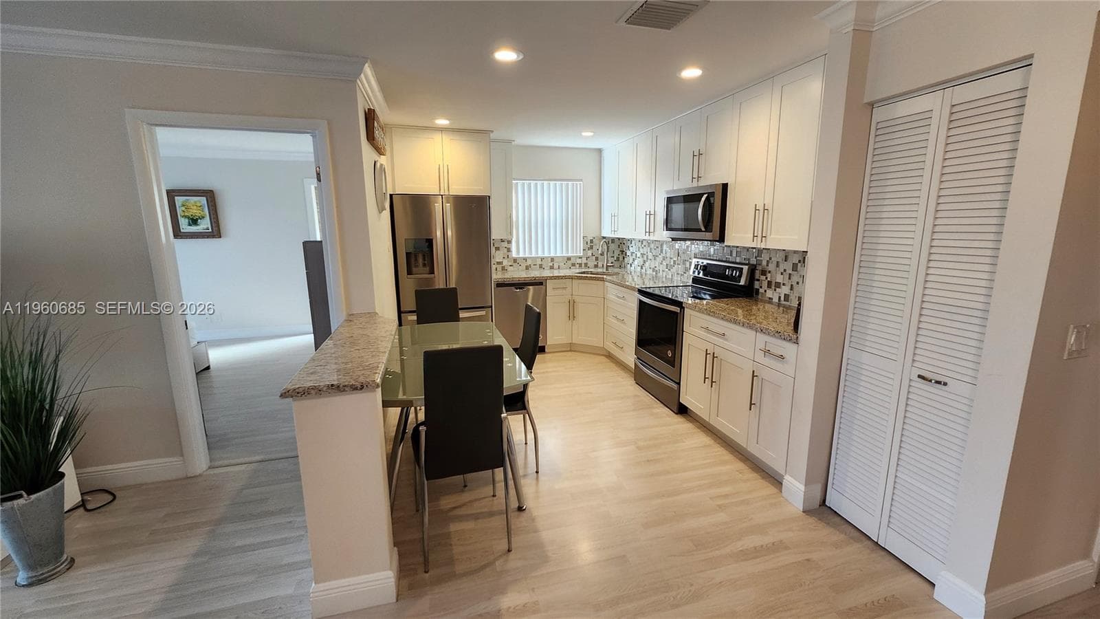 141 Piedmont C 141 photo 7