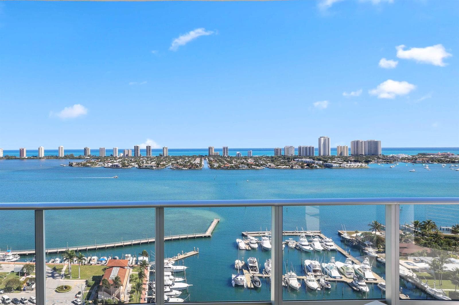 220 Lake Shore Drive 2112 photo 2