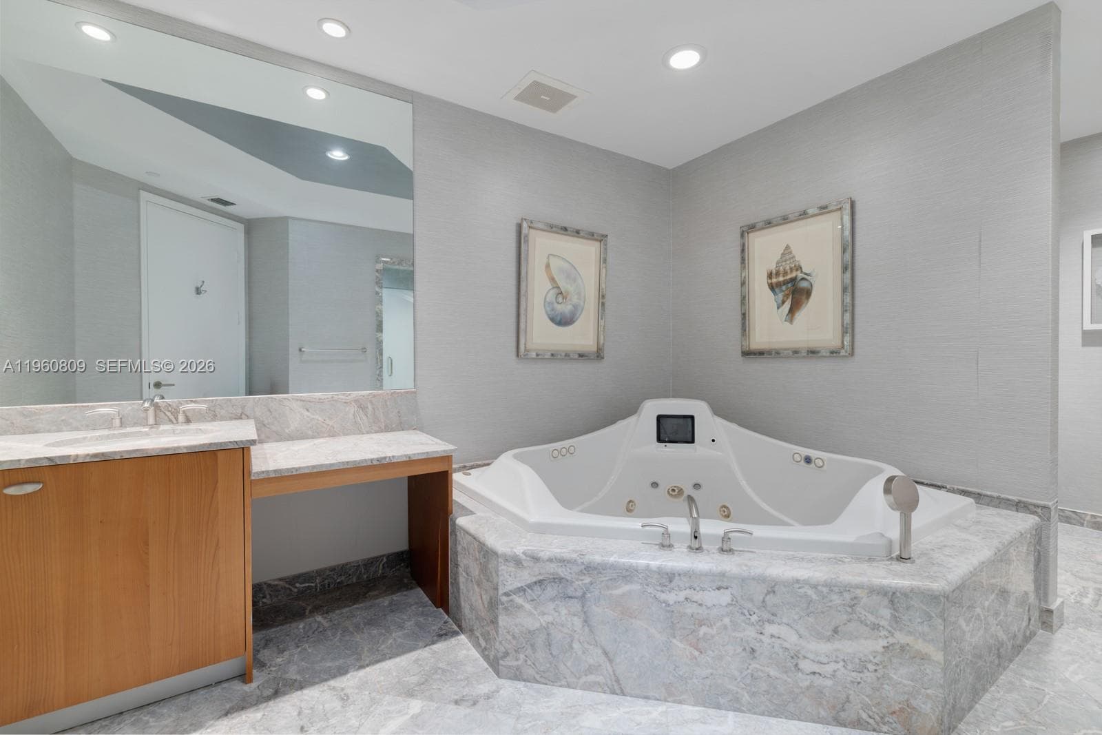 16051 Collins Ave 2503 photo 16
