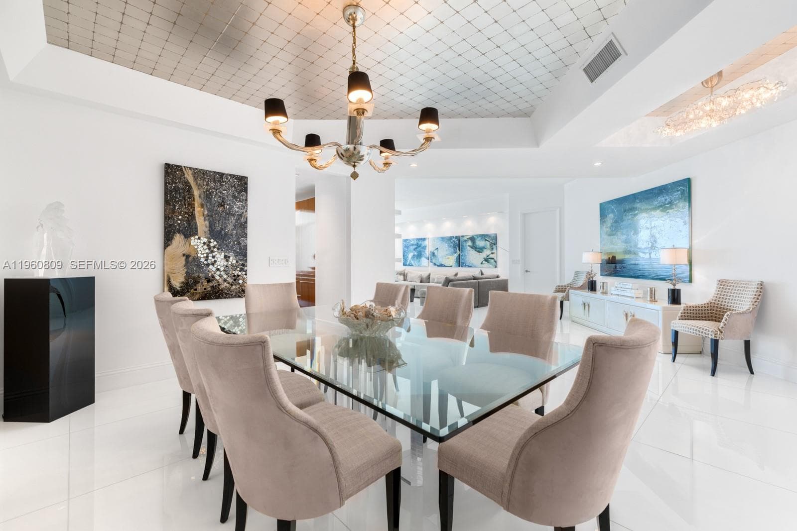 16051 Collins Ave 4