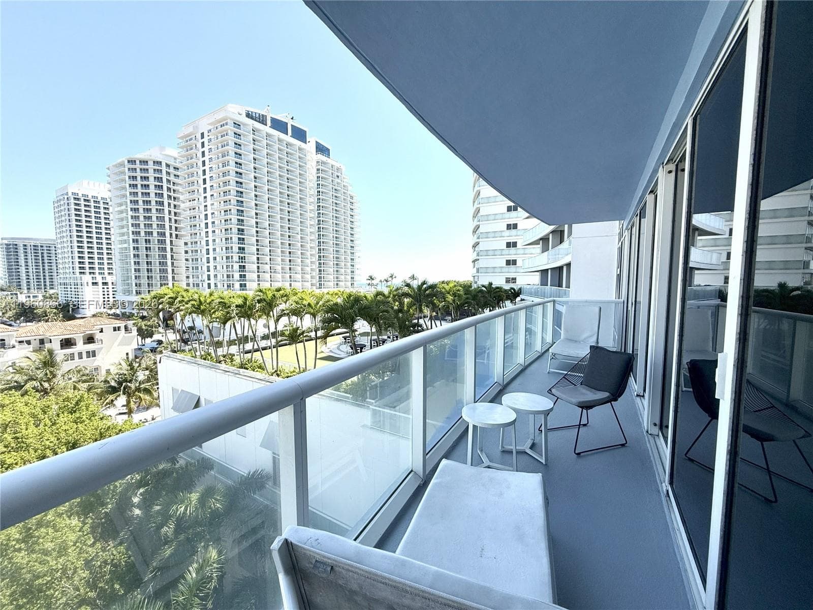 3101 Bayshore Dr 704 photo 7