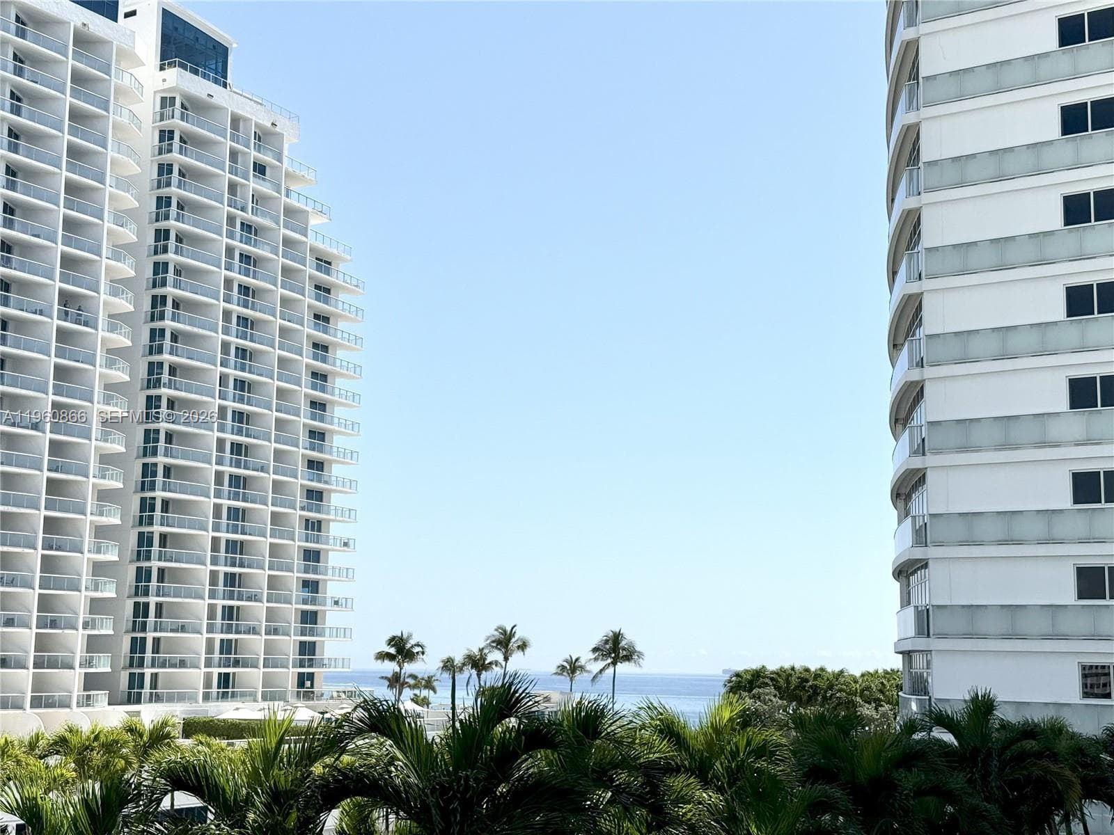 3101 Bayshore Dr 704 photo 9