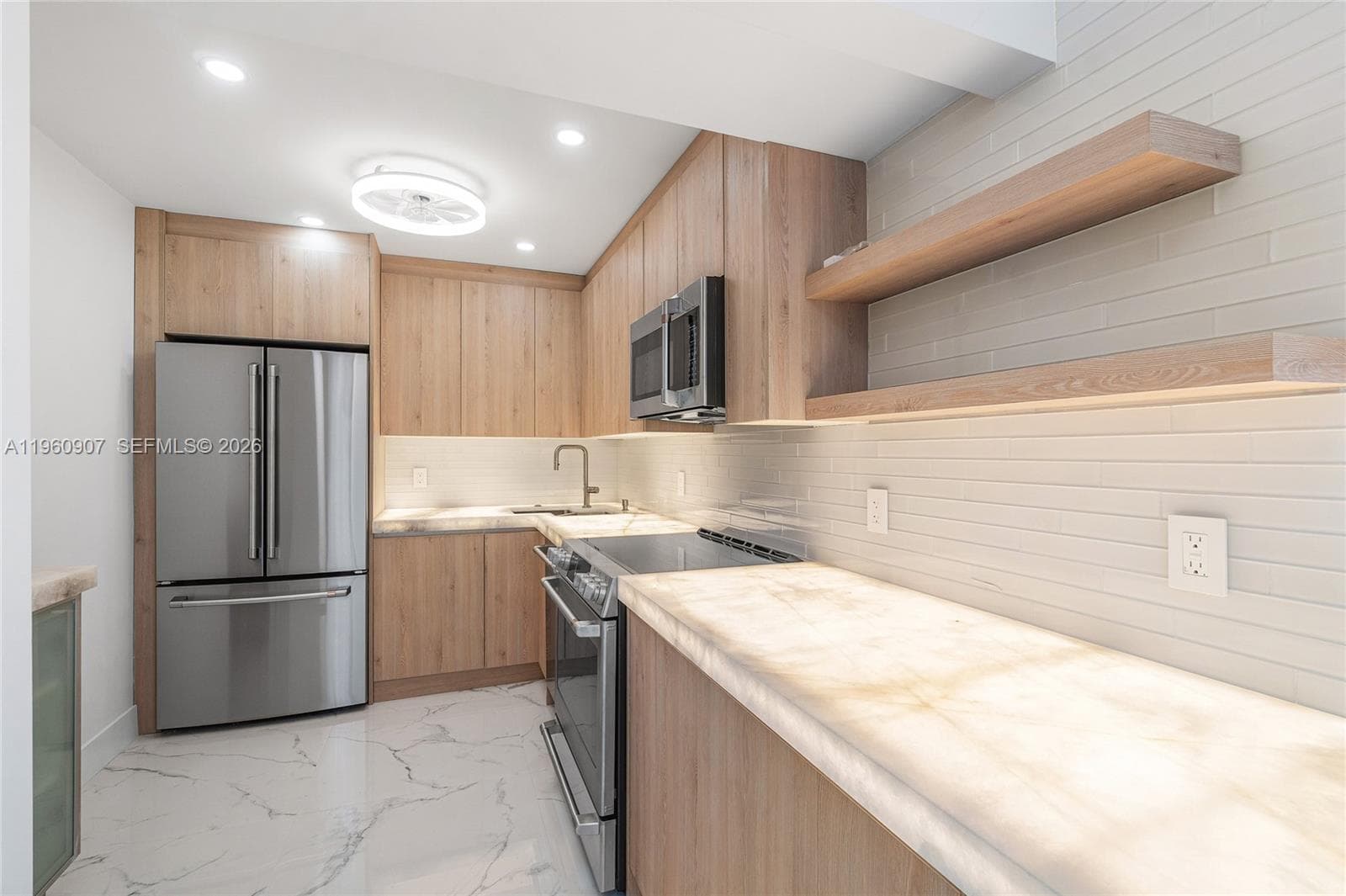 4505 Ocean Blvd 703 photo 6