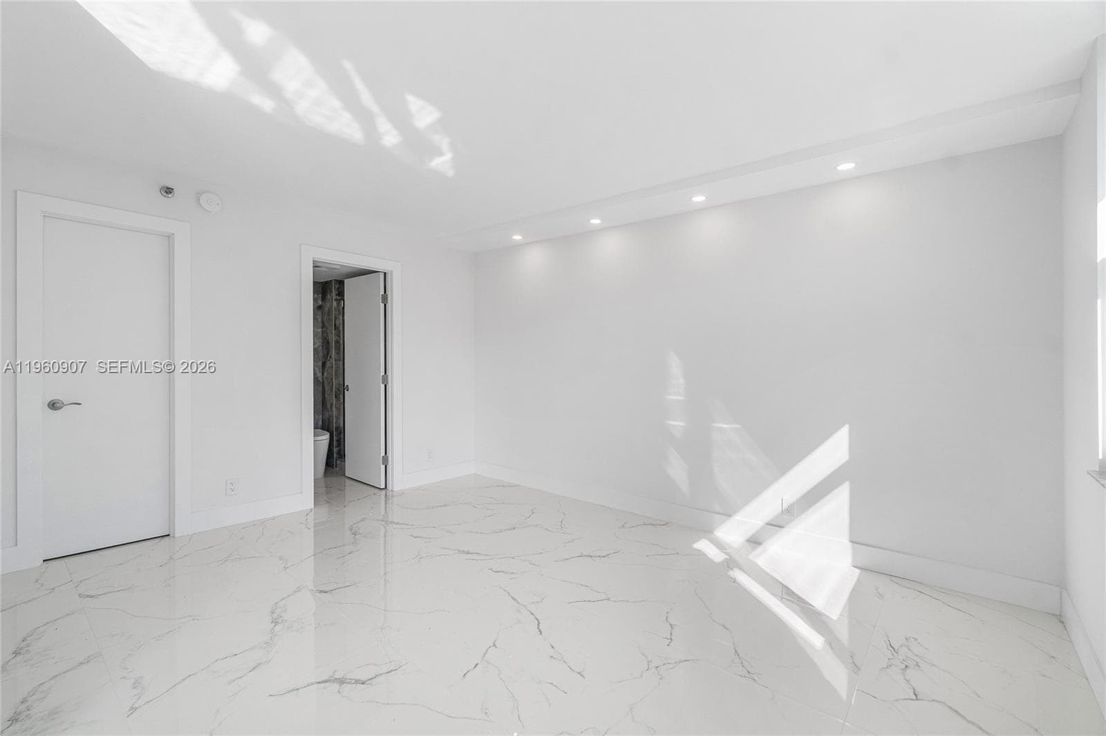 4505 Ocean Blvd 703 photo 21