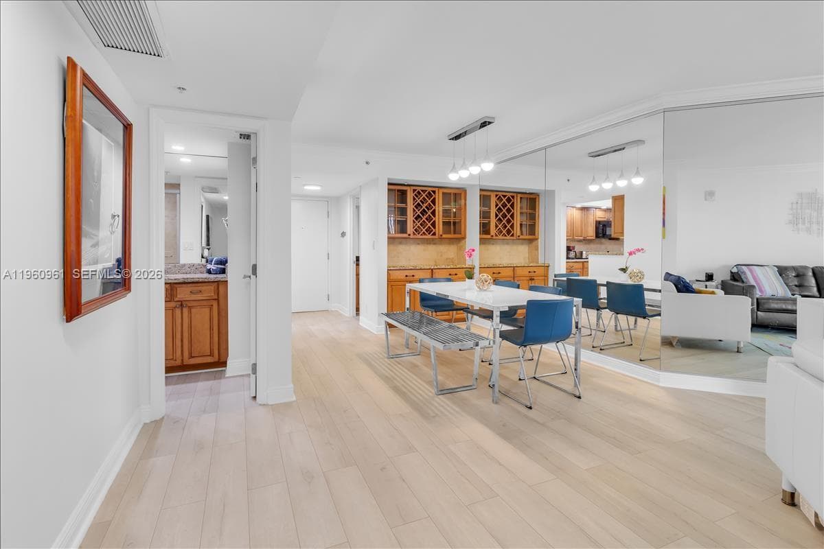 3000 Ocean Dr 3B photo 17