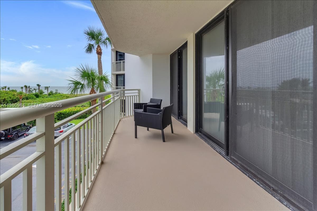 3000 Ocean Dr 3B photo 22
