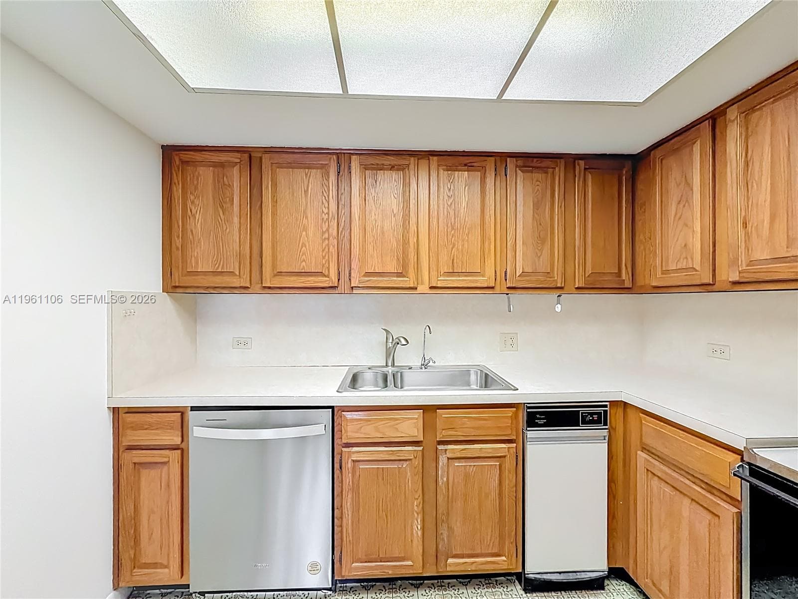 1710 Ocean Ln 404 photo 22