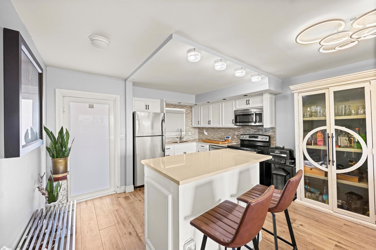 231 E Lantana Road #402 3