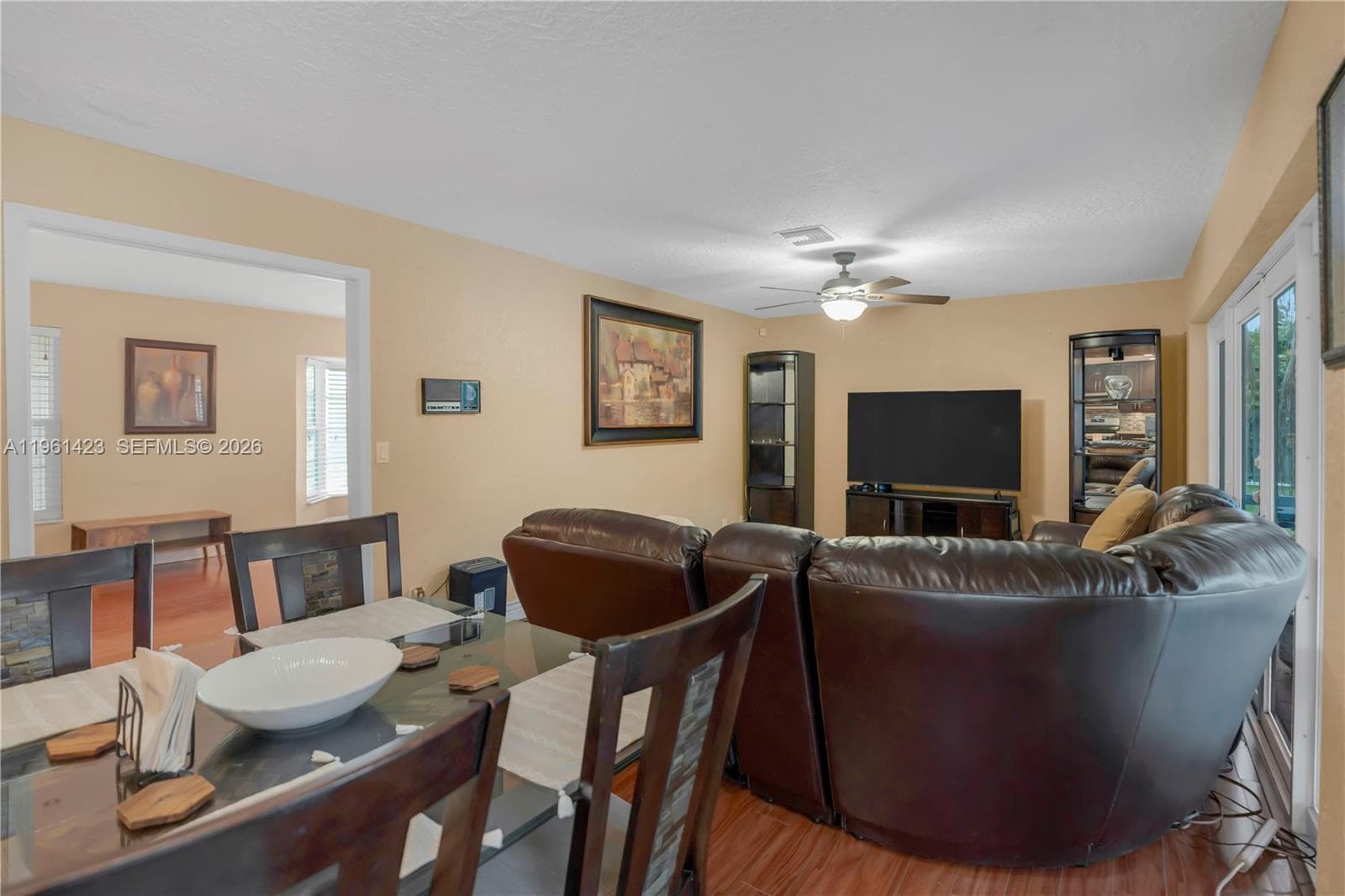 21451 Sawmill Ct photo 9