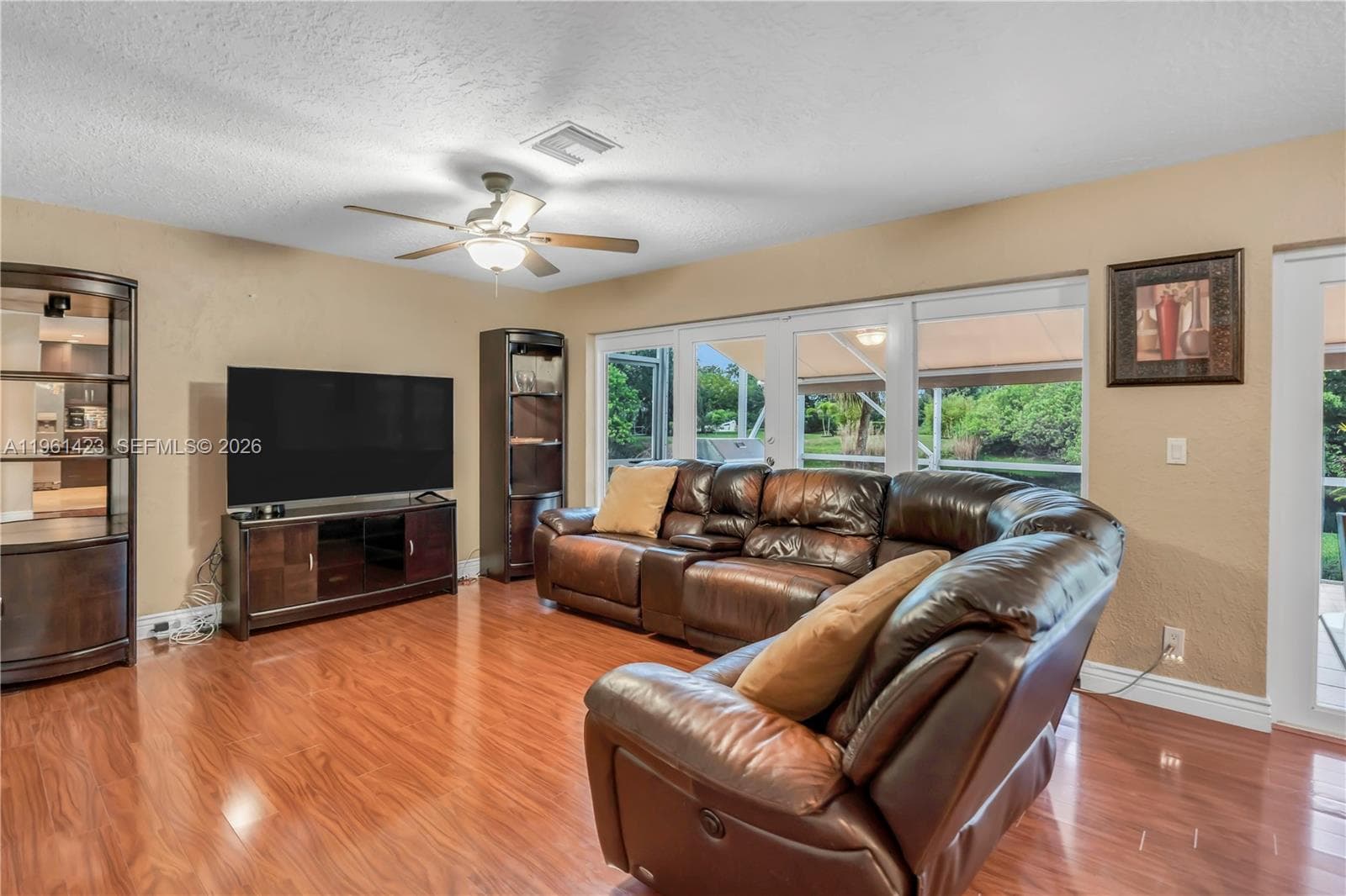 21451 Sawmill Ct photo 10