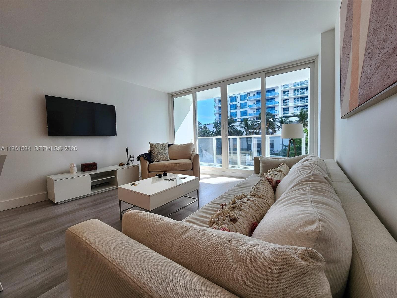 3505 S Ocean Dr 218 photo 8