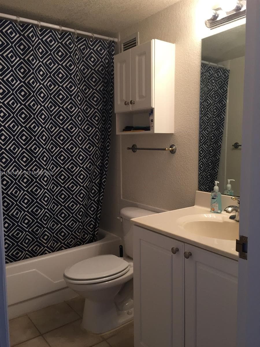 2501 S Ocean Dr 1033 photo 16